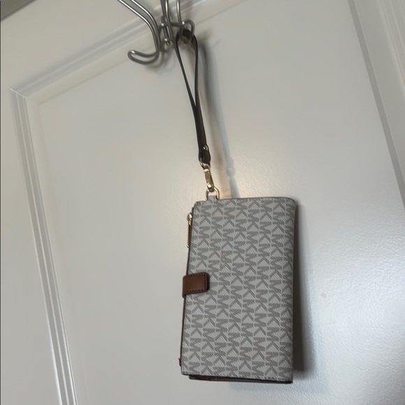 Michael Kors Gray Monogram Women's Clutch - Picture 3 of 4